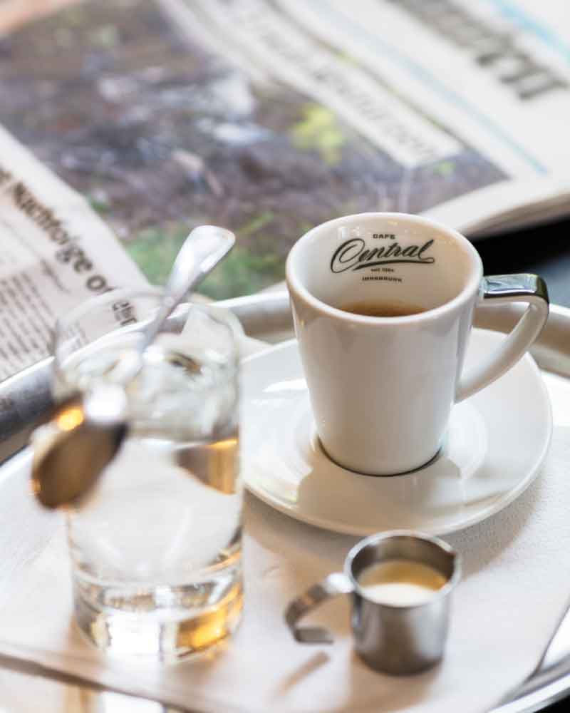 cafe_central_detail_01